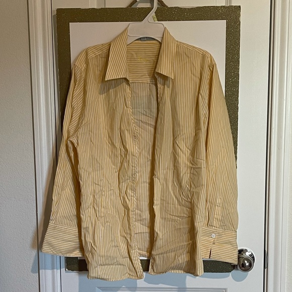 Foxcroft Yellow Stripped Button Up 18 - Picture 1 of 3